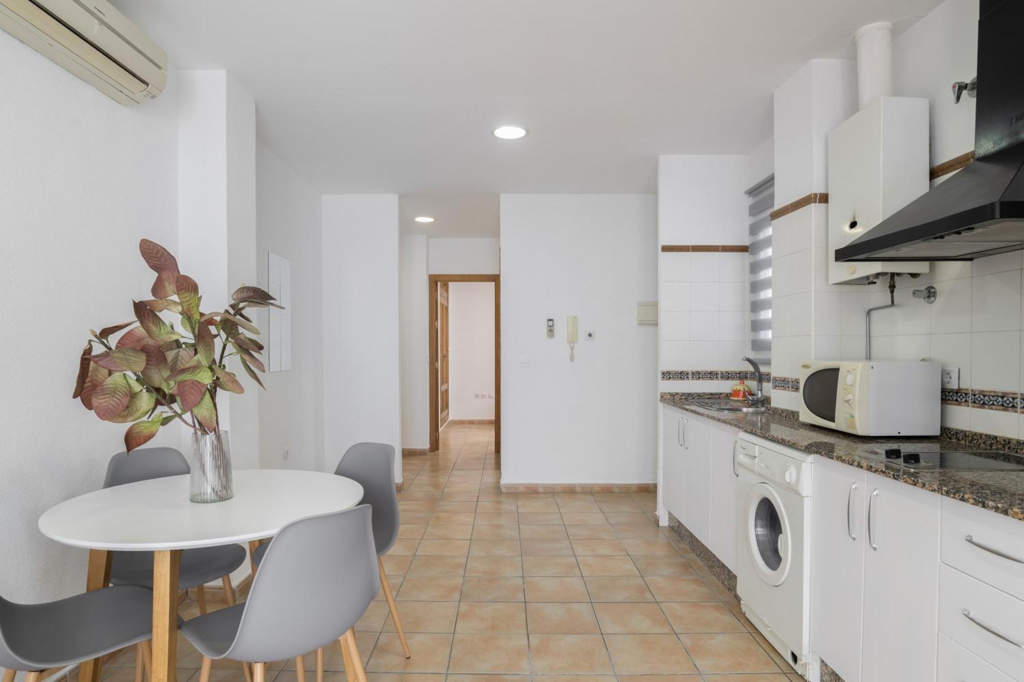Apartamento Perez Zara 5 コニル・デ・ラ・フロンテラ エクステリア 写真